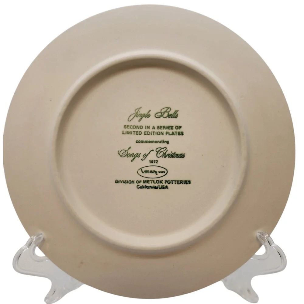 Vernon Ware Metlox 1972 Christmas Plate 